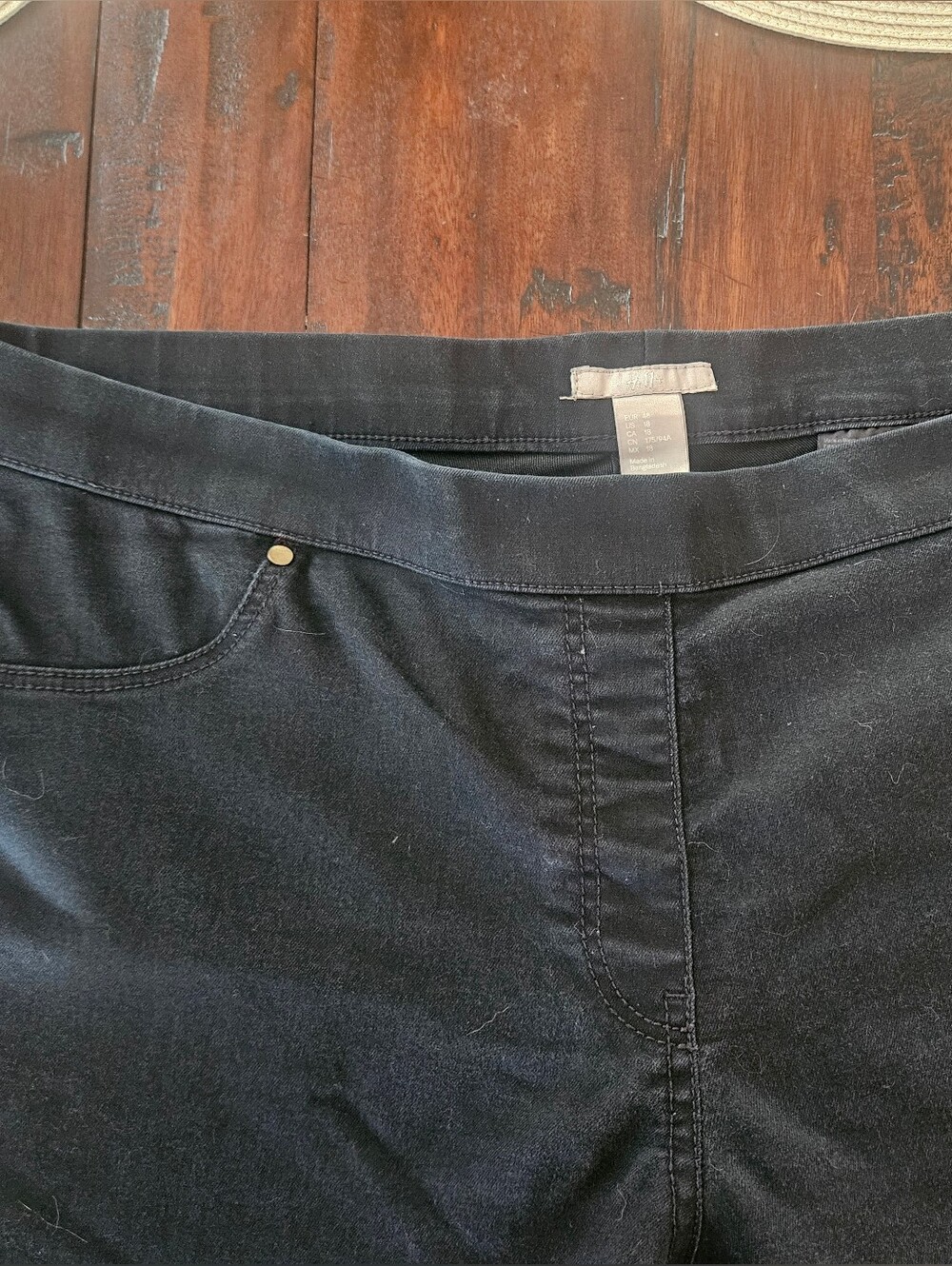 H&M Black Stretch Jeggings